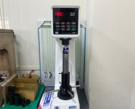 銓宥金屬-硬度試驗機